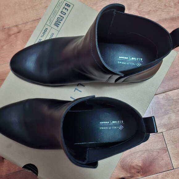 Women's Fall Ankle Chelsea Boots - Picture 4 of 6